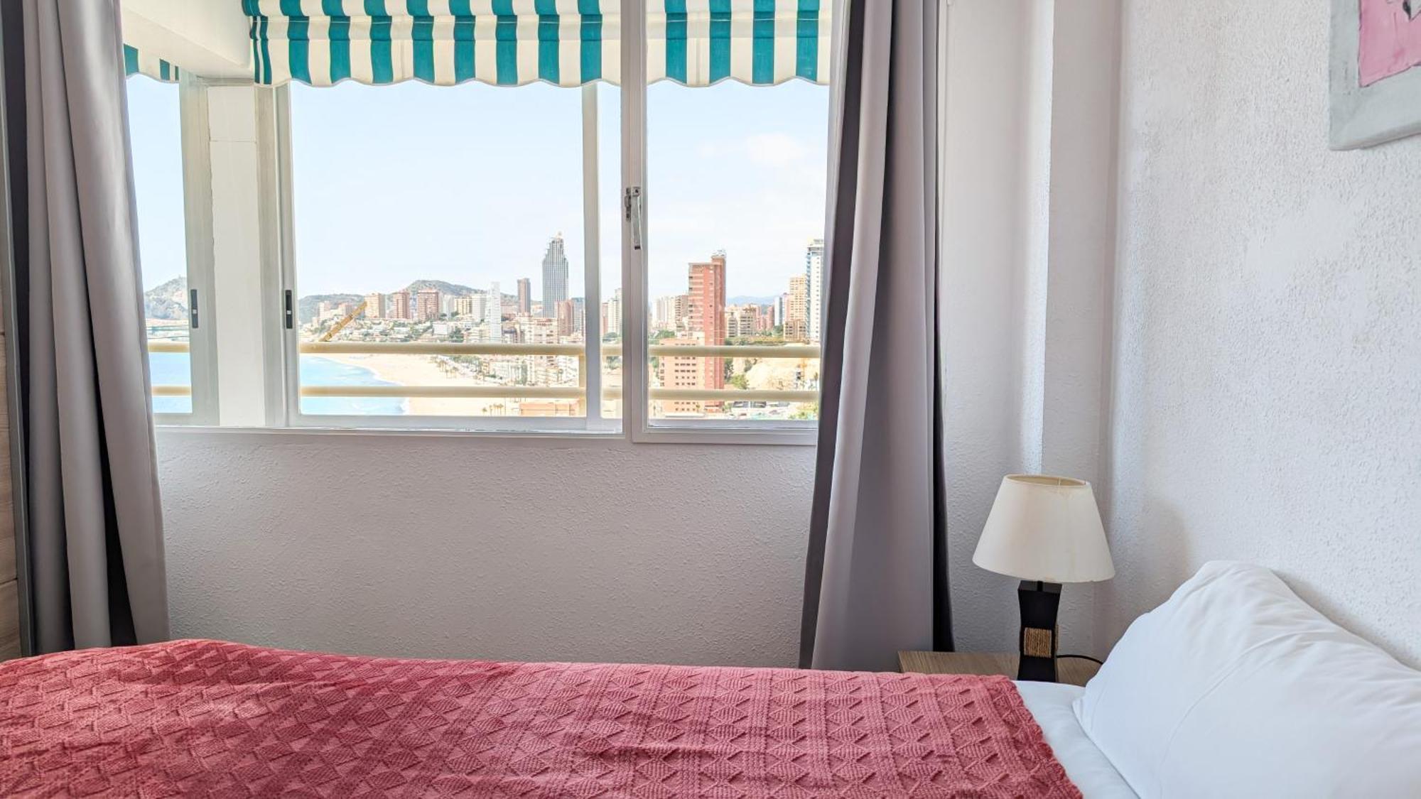 Pintor Sorolla Sea Front Apartment Benidorm Ngoại thất bức ảnh