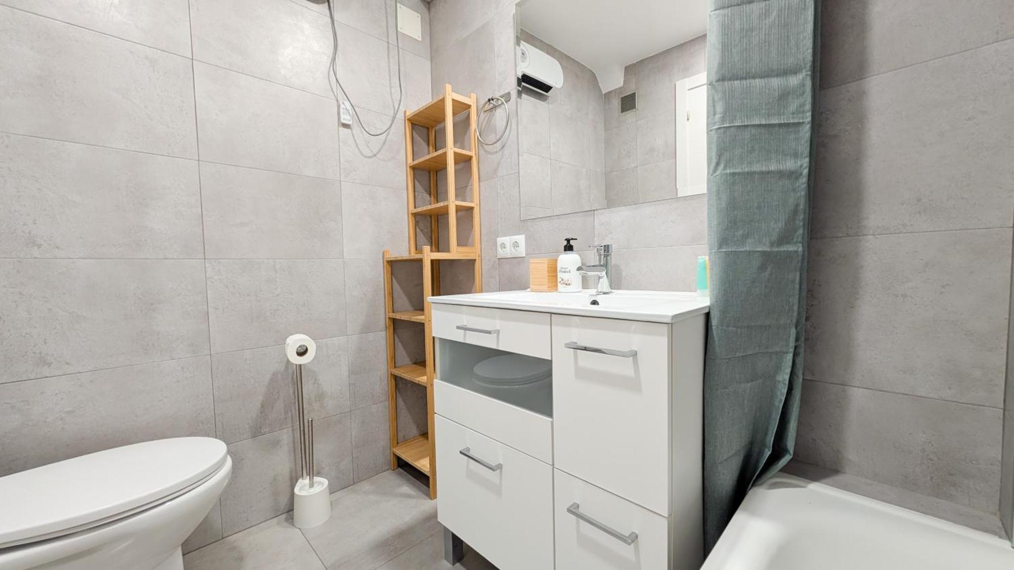 Pintor Sorolla Sea Front Apartment Benidorm Ngoại thất bức ảnh